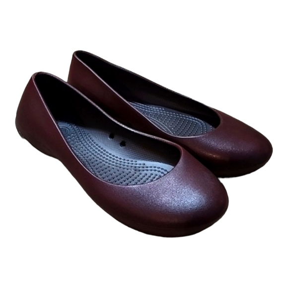 CROCS Shoes - Crocs at work bergandy ballet flats size 8